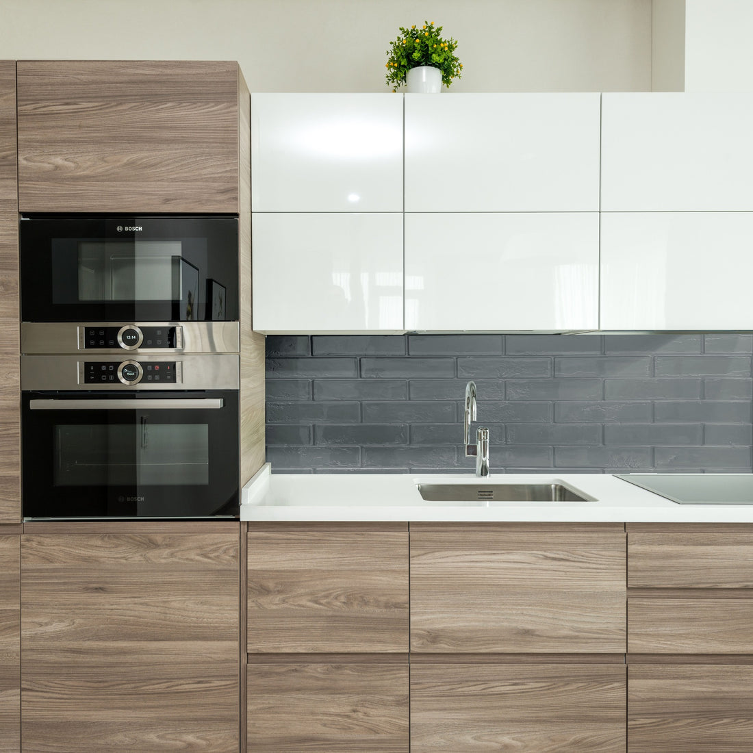 Advantages of Opting for Escape Glass Slumped Glass in 2024