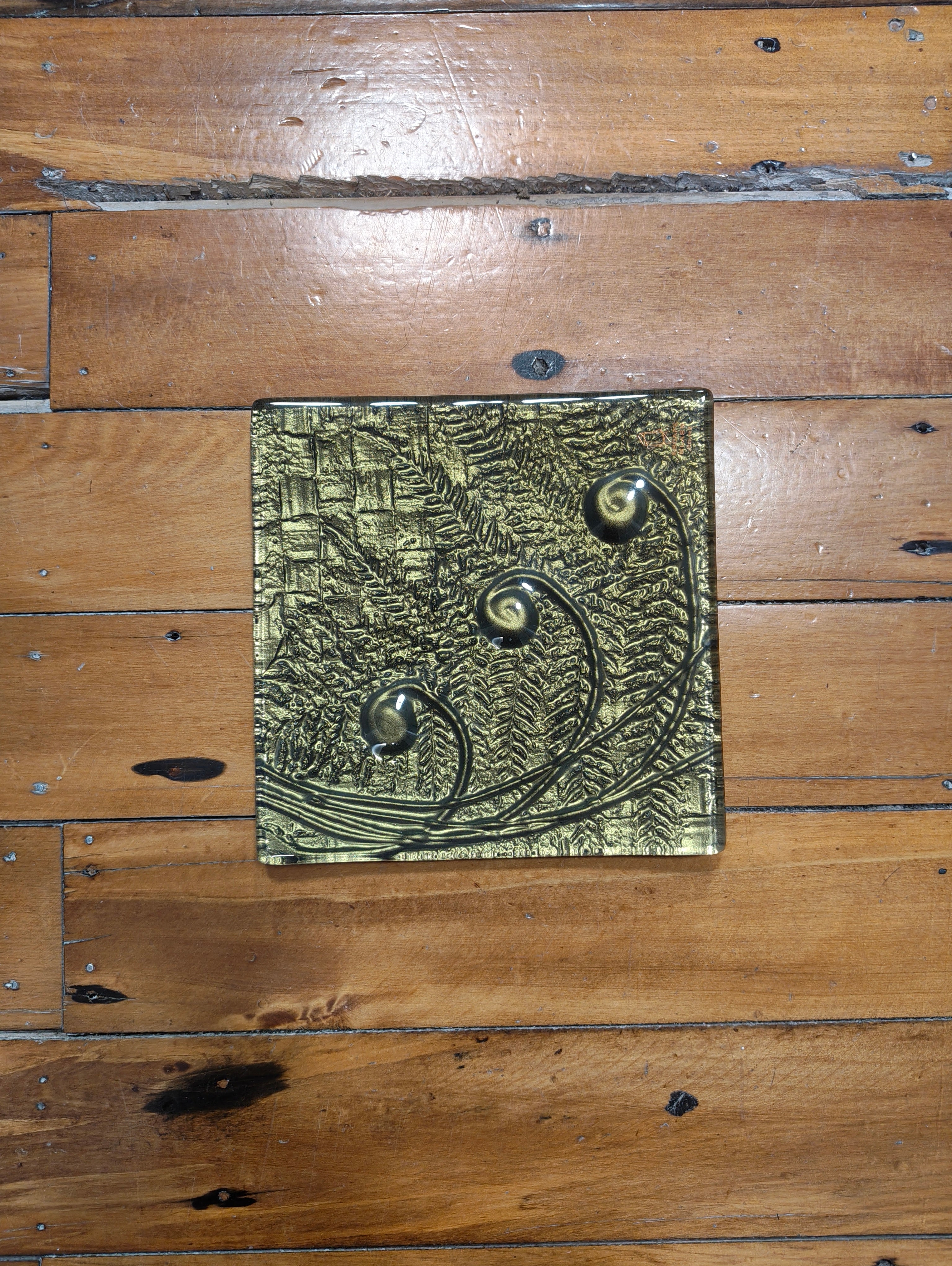 20cm Square Platter - Koru & Fern