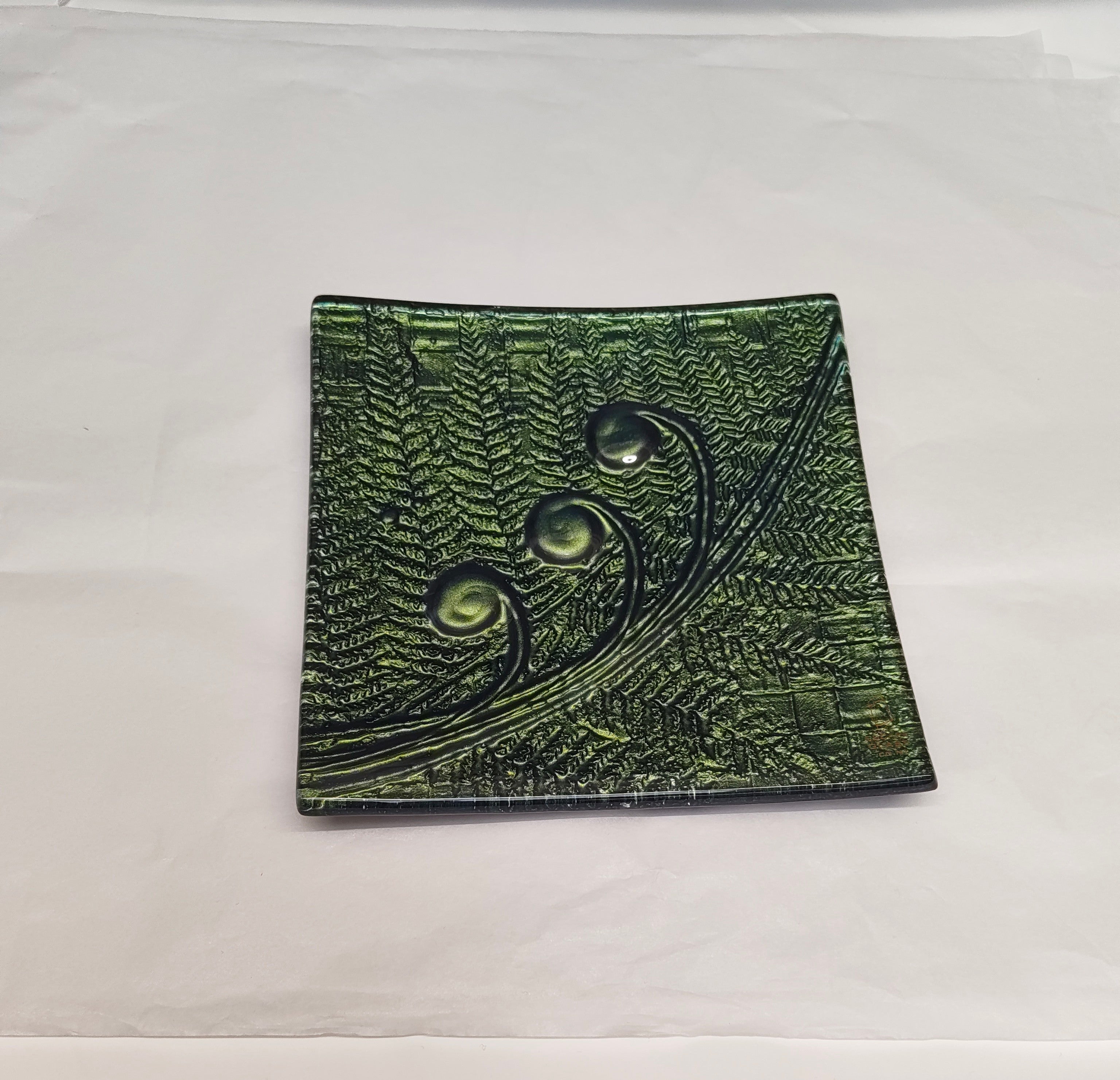 20cm Square Platter - Koru & Fern