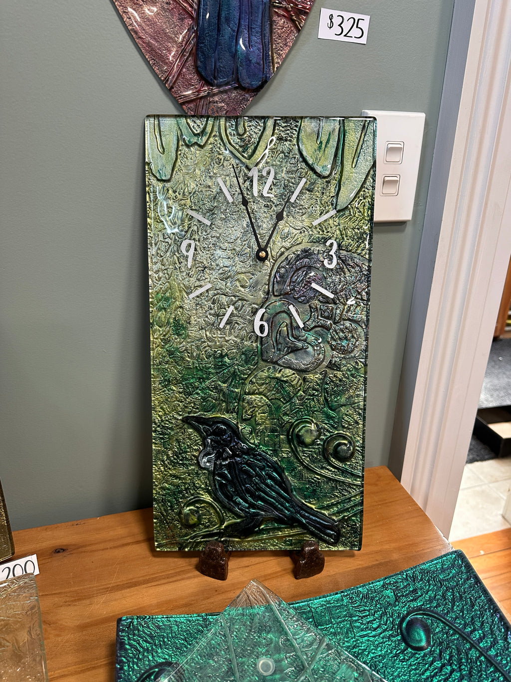 Green and olives Tui Glass Clock