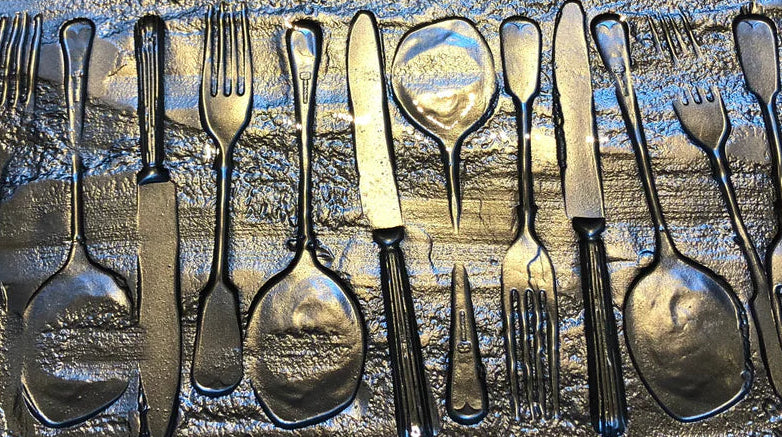 Large Hand Held - Cutlery (no images to show in this platter and pattern, please see other patterns)