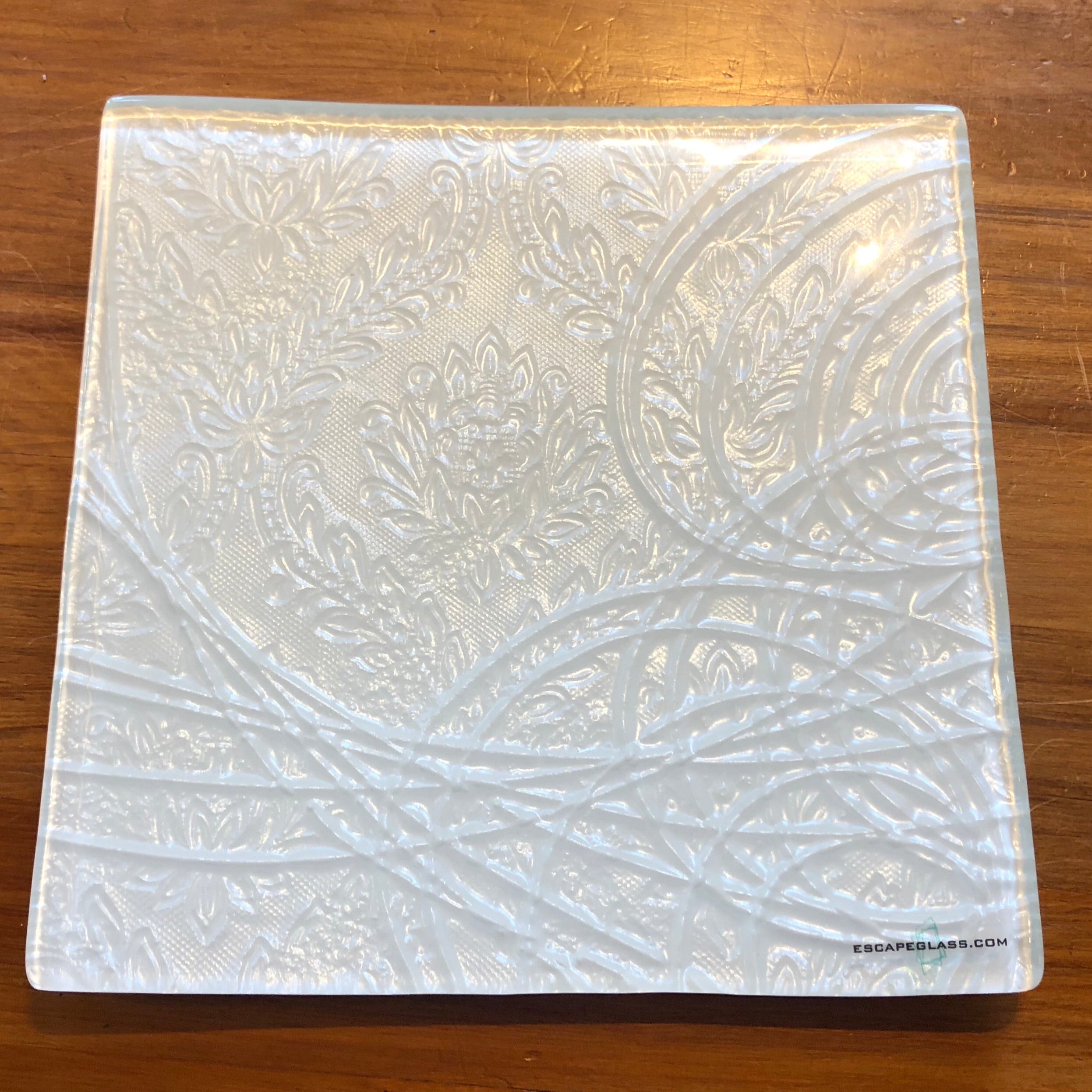 White Pearl Square - 25cm