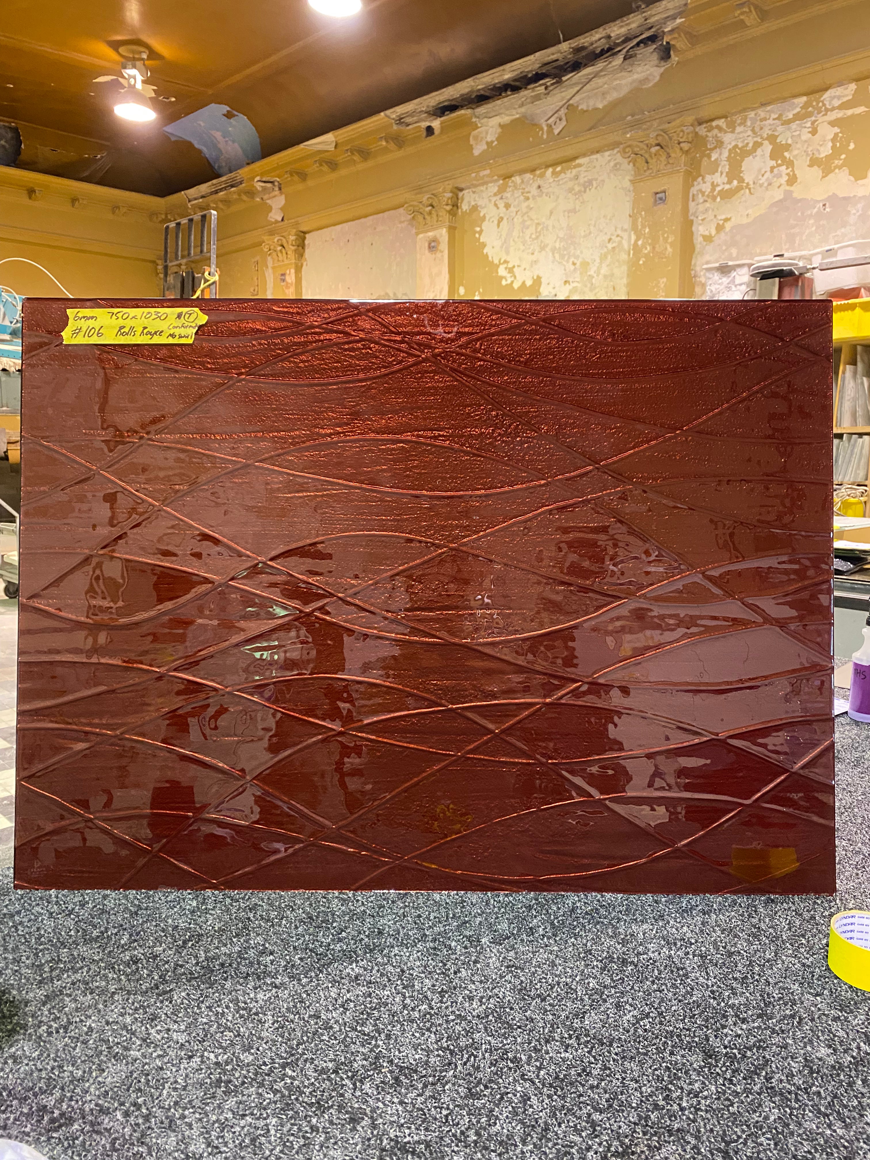 SPLASHBACK Conformity - Rolls Royce red - 75cm x 1.03m #106