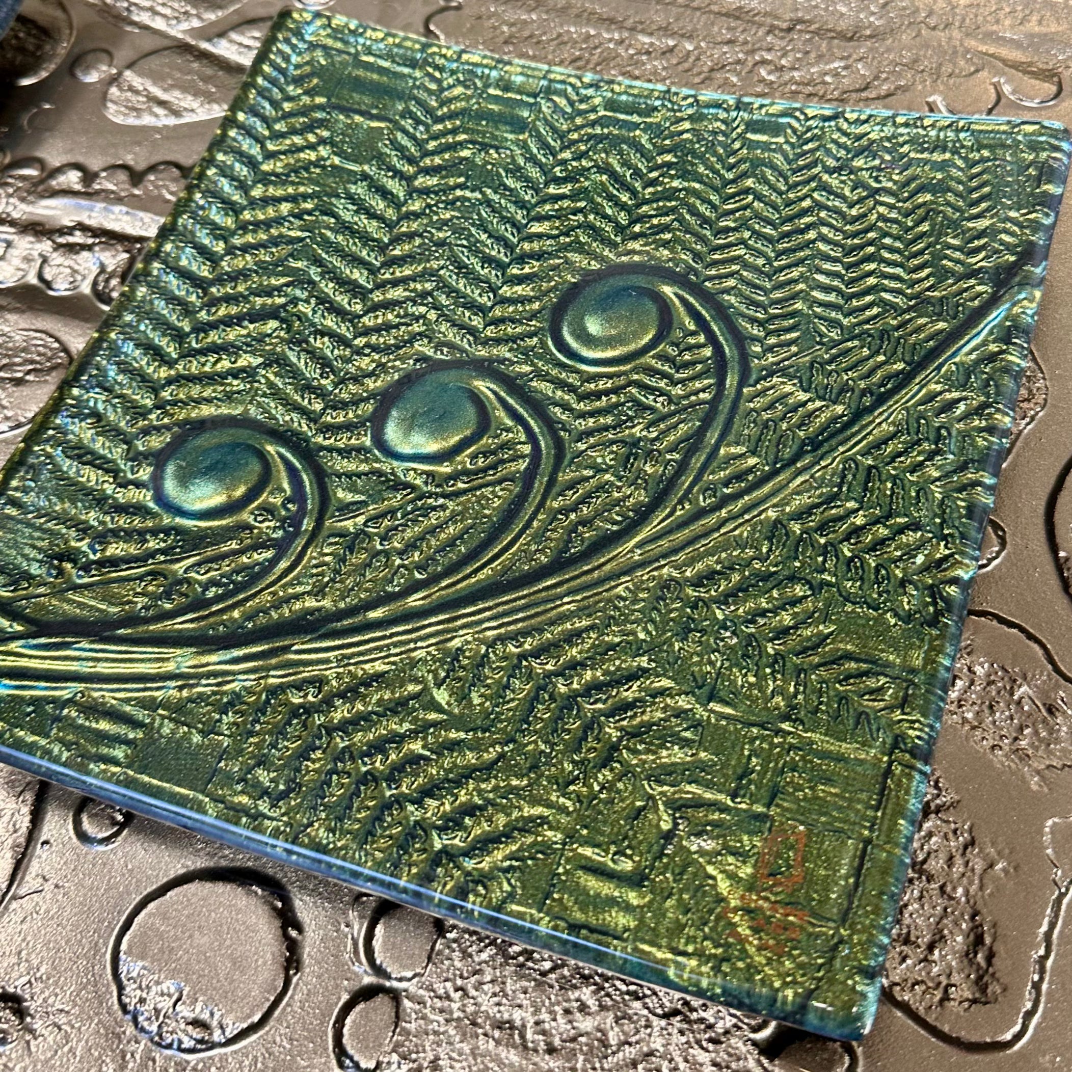 Middle Earth Square - 20cm