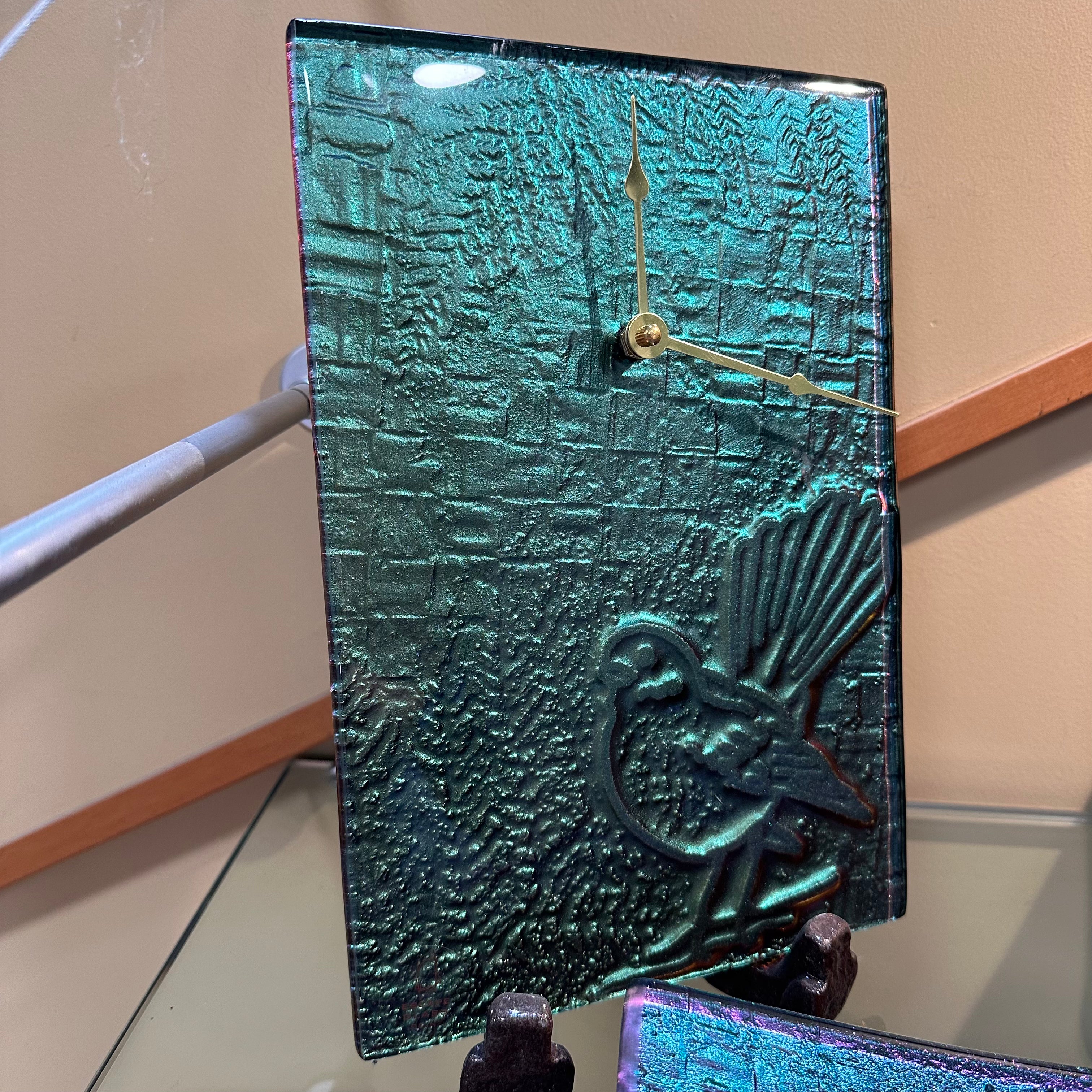 Fantail Piwakawaka Glass Clock handmade in NZ - Escape Glass
