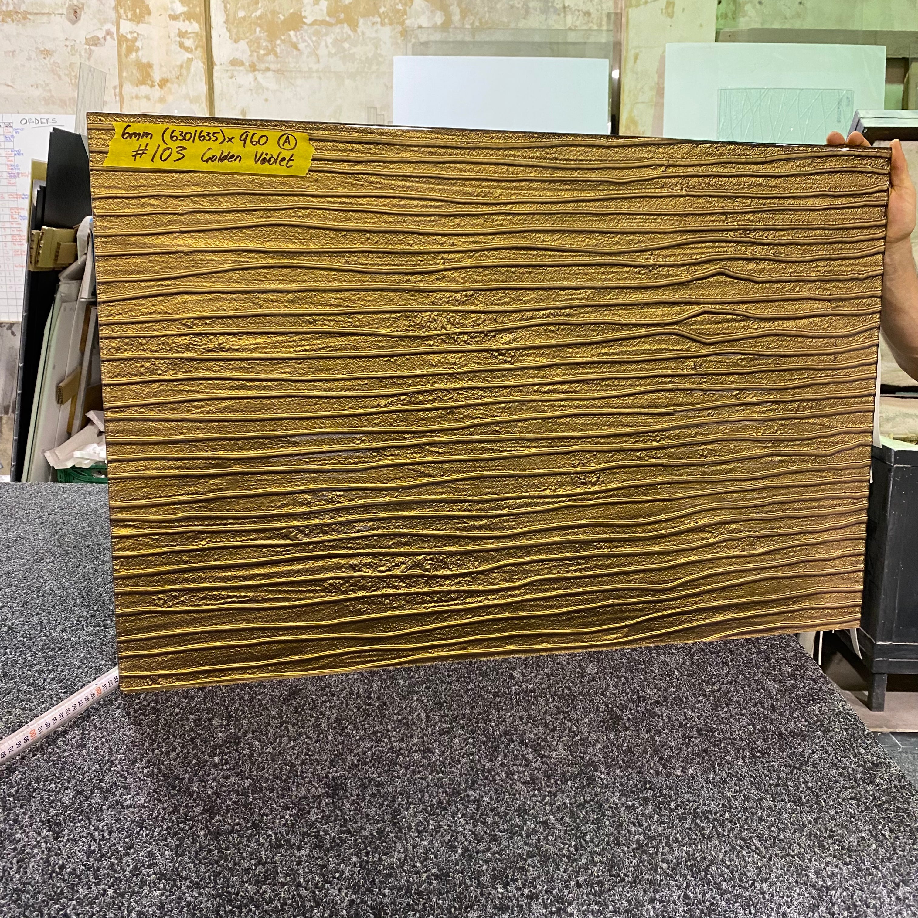 SPLASHBACK scape route - golden violet - 63x96cm #103